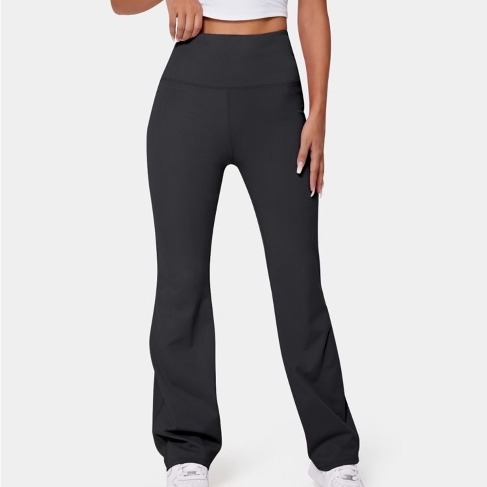 Halara High Waisted Back Pocket Slight Flare Legging Yoga Pants